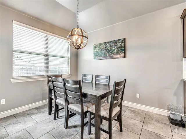Photo 7 — 9433 NW 91st Street, Yukon, OK 73099