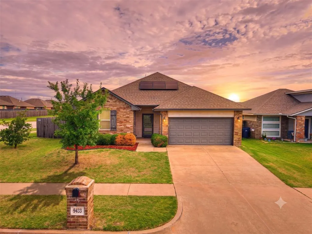 Front exterior — 9433 NW 91st Street, Yukon, OK 73099