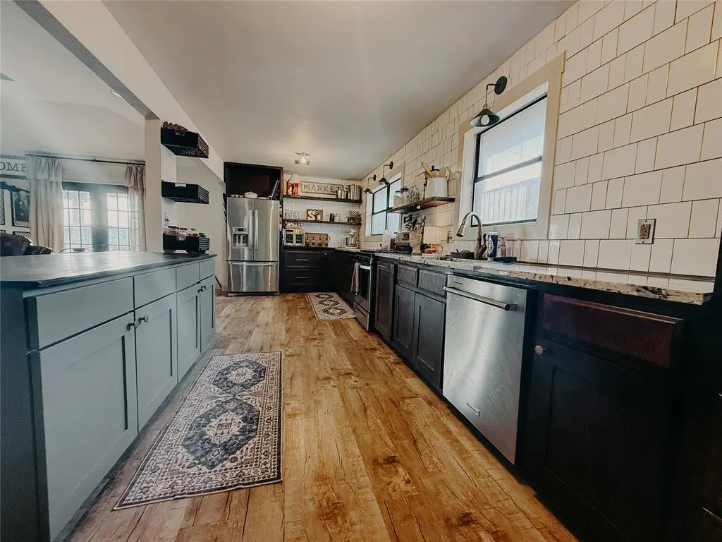 Photo 11 — 610 SE 7th Street, Lexington, OK 73051