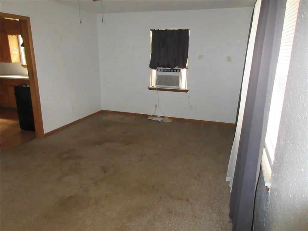 Photo 2 — 111 W Main Street, Tecumseh, OK 74873