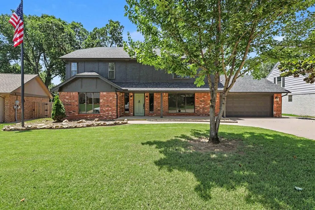 Front exterior — 2404 Lytal Lane, Edmond, OK 73013