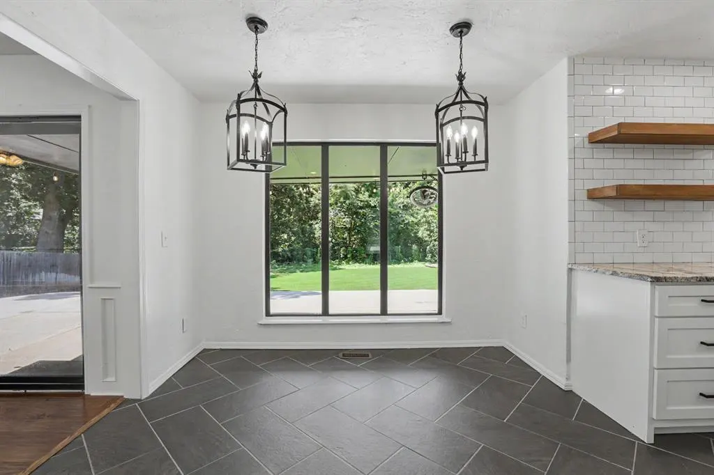 Photo 13 — 2404 Lytal Lane, Edmond, OK 73013