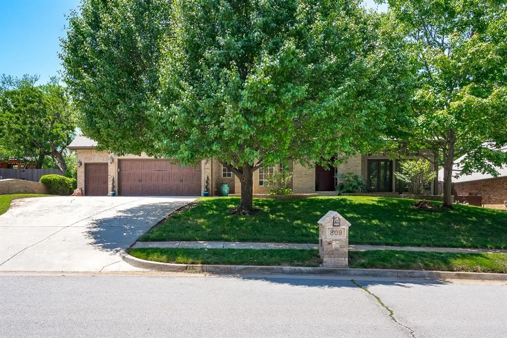 Photo 42 — 809 Fox Run Trail, Edmond, OK 73034