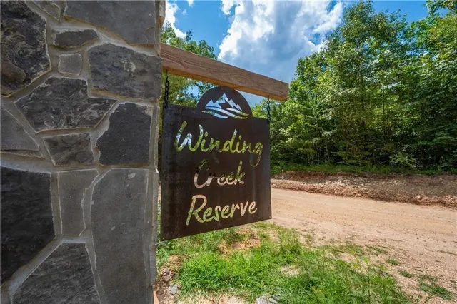 Photo 2 — 135 Crooked Stick Trail, Broken Bow, OK 74728