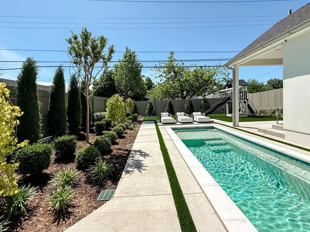 Photo 2 — 5715 N Linn Avenue, Oklahoma City, OK 73112