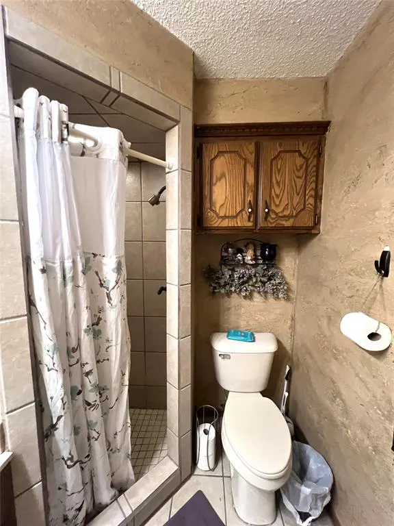 Photo 17 — 724 Waterview Road, Oklahoma City, OK 73170