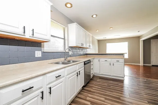 Photo 6 — 1120 Mars Road, Edmond, OK 73003