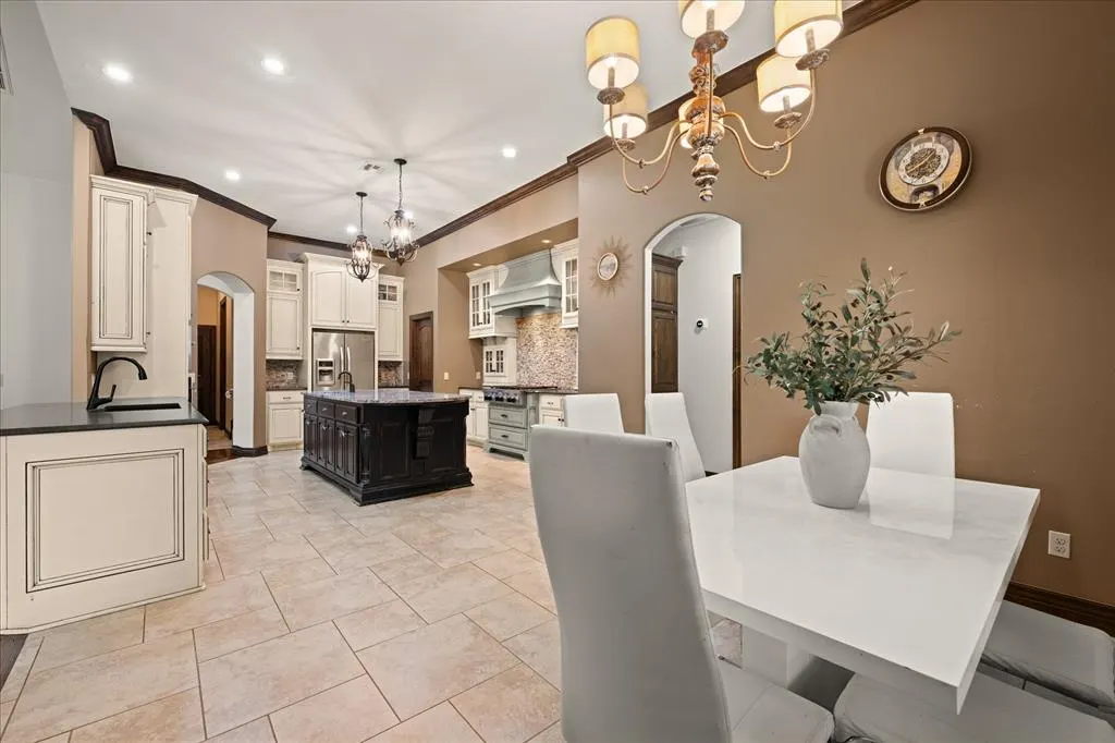 Photo 13 — 2708 Cattle Drive, Edmond, OK 73034