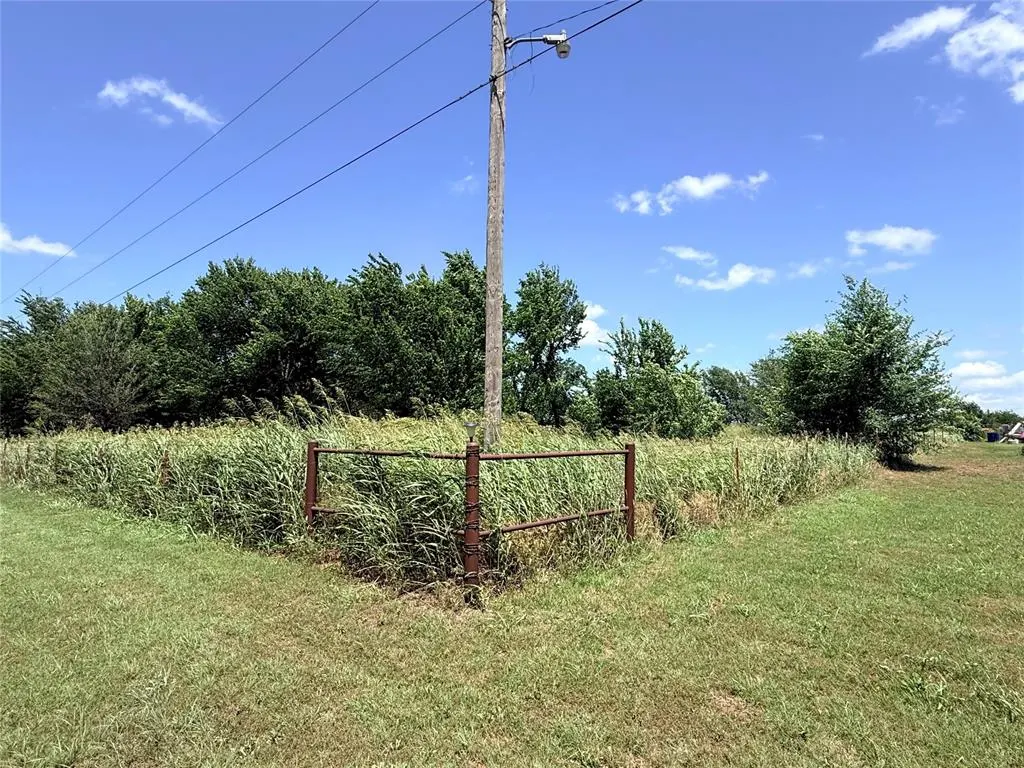 Front exterior — S 3450 Road, Meeker, OK 74855