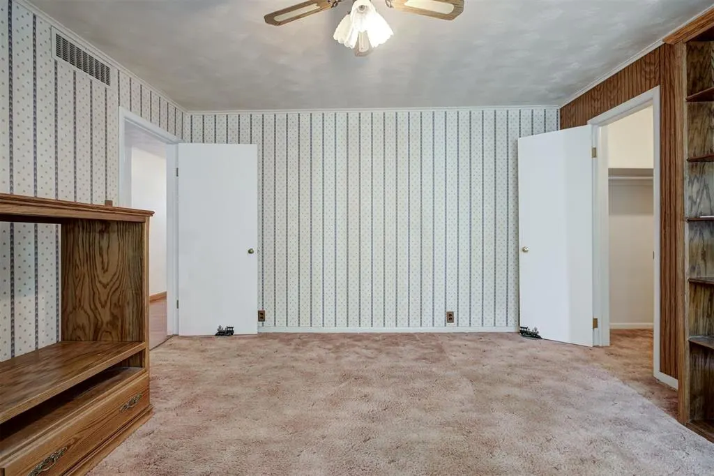 Photo 15 — 1323 W Noble Avenue, Guthrie, OK 73044