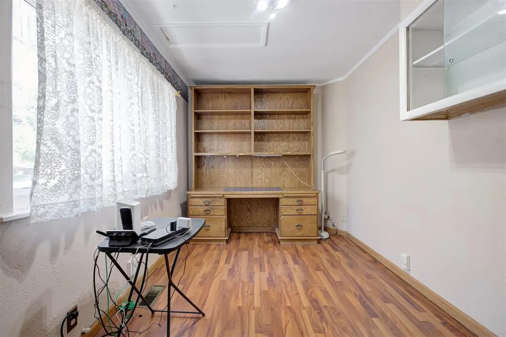 Photo 19 — 1323 W Noble Avenue, Guthrie, OK 73044