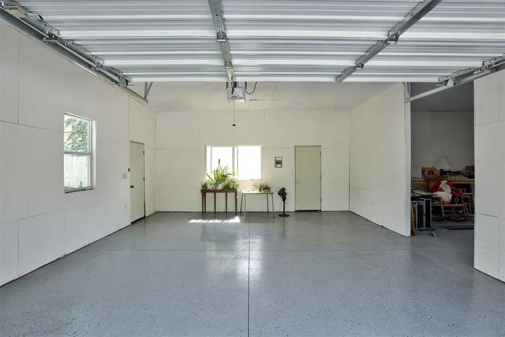 Photo 42 — 1323 W Noble Avenue, Guthrie, OK 73044