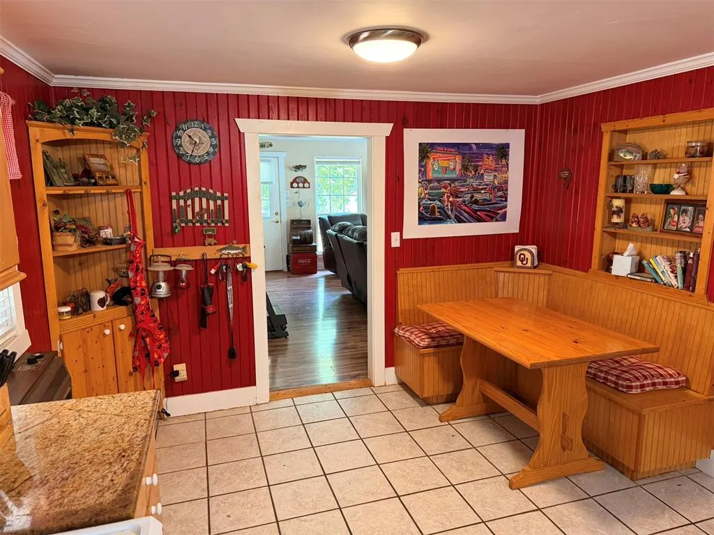 Photo 7 — Address unavailable, Hinton, OK 73047
