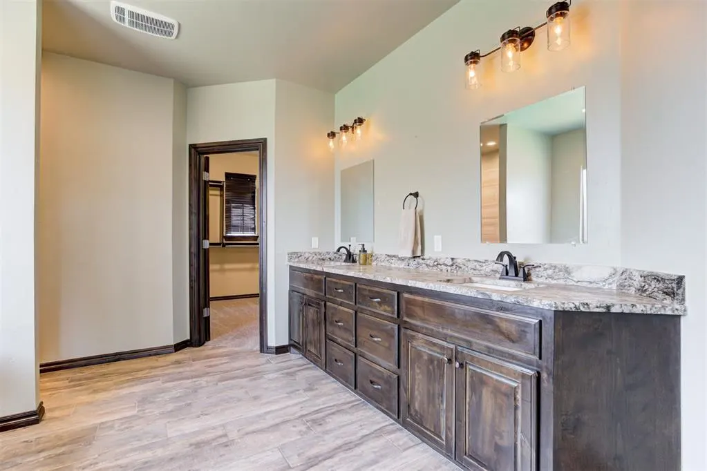 Photo 26 — 12859 Meadow Ridge Drive, Shawnee, OK 74804