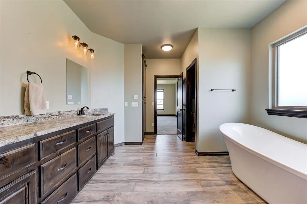 Photo 29 — 12859 Meadow Ridge Drive, Shawnee, OK 74804