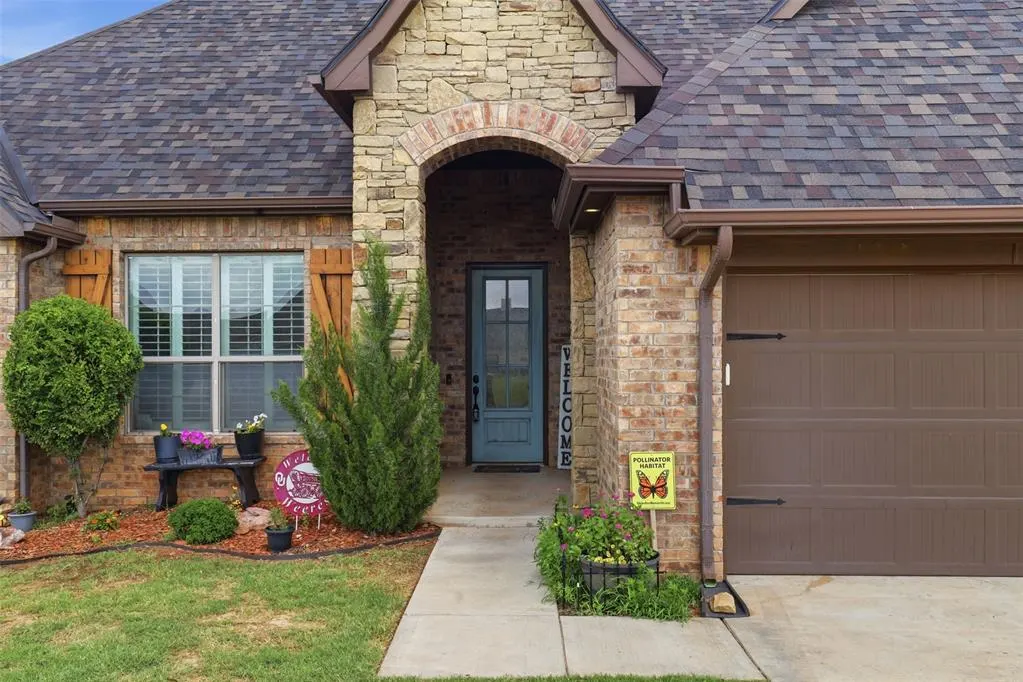 Photo 9 — 606 Elizabeth Drive, Okarche, OK 73762