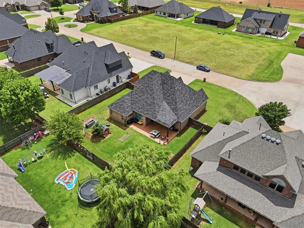 Photo 38 — 606 Elizabeth Drive, Okarche, OK 73762