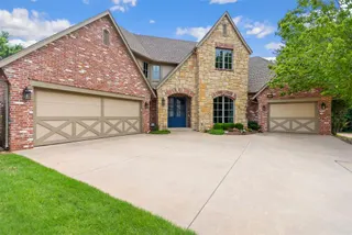Sold home at 3824 Villas Creek Court