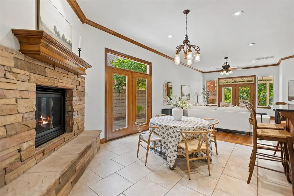 Photo 11 — 3824 Villas Creek Court, Edmond, OK 73003