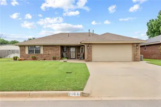 Sold home at 2100 Morgandee Lane