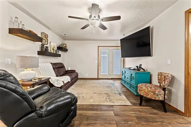 Photo 7 — 2100 Morgandee Lane, Weatherford, OK 73096