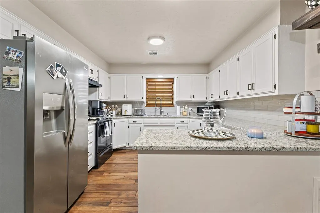 Photo 11 — 2100 Morgandee Lane, Weatherford, OK 73096