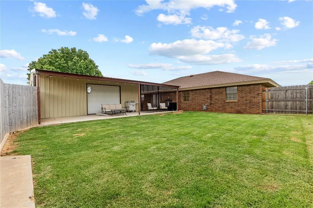 Photo 27 — 2100 Morgandee Lane, Weatherford, OK 73096