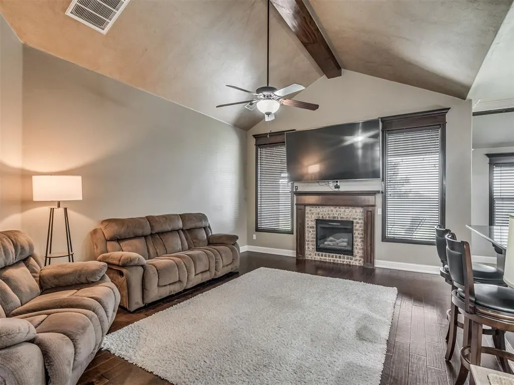 Photo 7 — 19217 Butterfly Boulevard, Edmond, OK 73012