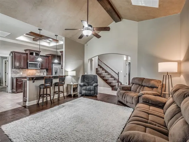 Photo 8 — 19217 Butterfly Boulevard, Edmond, OK 73012