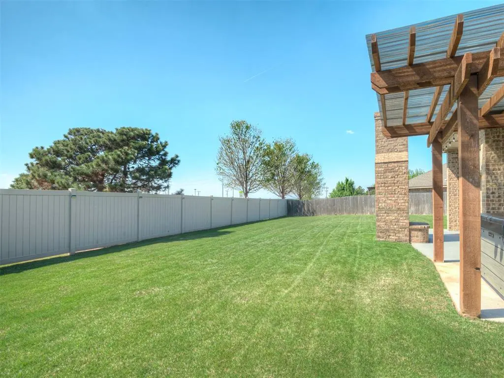 Photo 39 — 19217 Butterfly Boulevard, Edmond, OK 73012