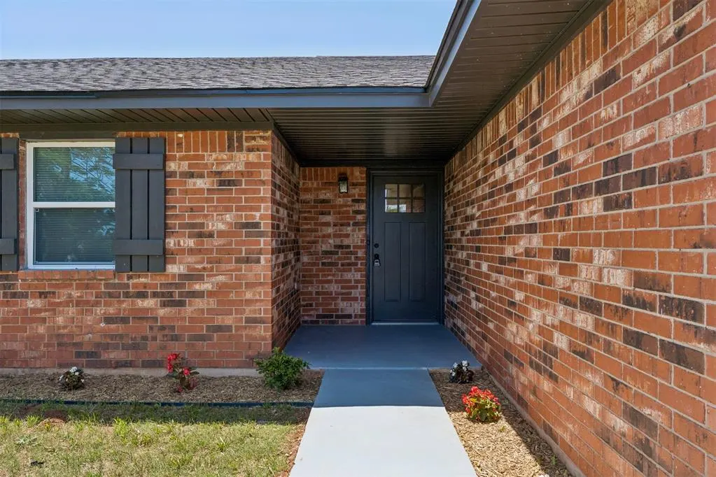 Photo 5 — 2814 County Street 2870 Street, Chickasha, OK 73018