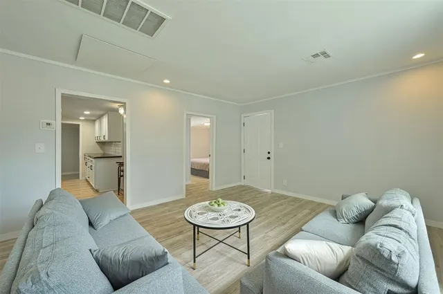 Photo 5 — 3609 13th Street, Oklahoma City, OK 73107
