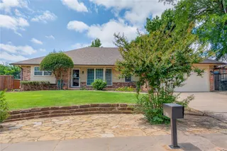 Sold home at 1916 Thunderbird Boulevard