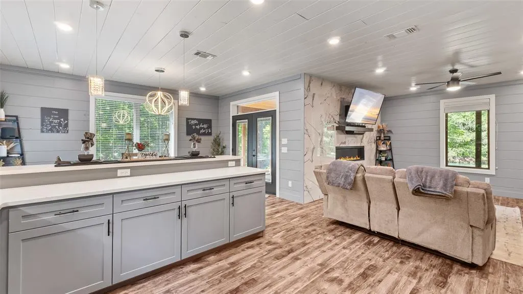 Photo 5 — 219 Deer Ridge Trail, Smithville, OK 74957