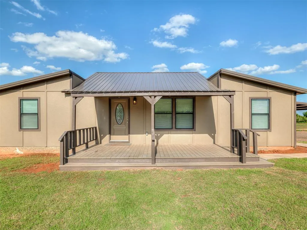 Photo 4 — 2092 County Road 1244, Tuttle, OK 73089