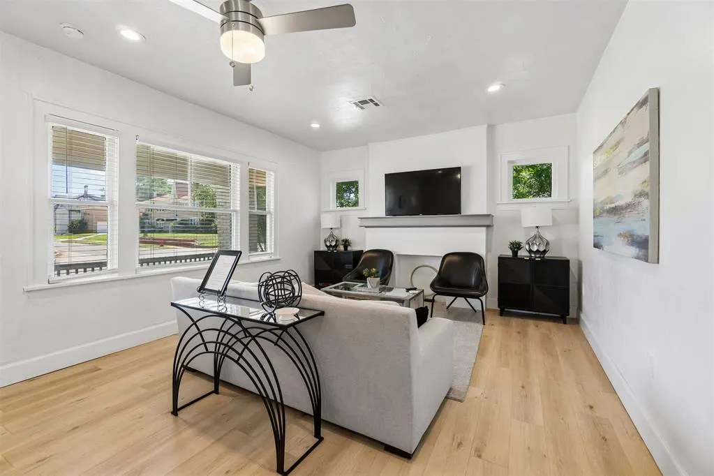 Photo 3 — 225 NW 25th Street, Oklahoma City, OK 73103