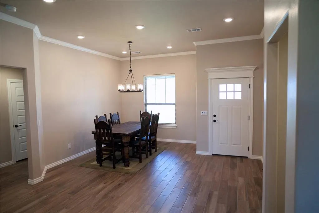 Photo 3 — 11104 NW 91st Street, Yukon, OK 73099