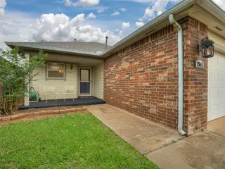 Sold home at 2541 Lynn Lane