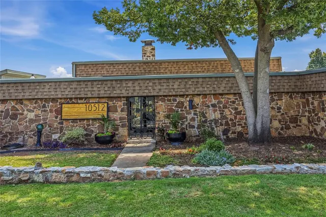Photo 3 — 10512 Ski Drive, Oklahoma City, OK 73162