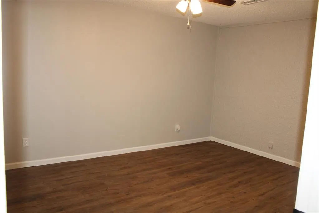 Photo 13 — 4601 S Gum Avenue, Broken Arrow, OK 74011
