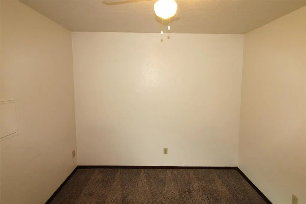Photo 17 — 1901 E Lindsey Street 14B, Norman, OK 73071