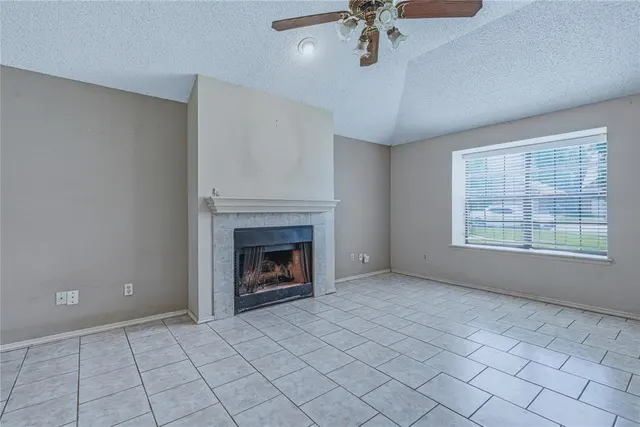 Photo 7 — 3209 Bismarc Lane, Norman, OK 73072