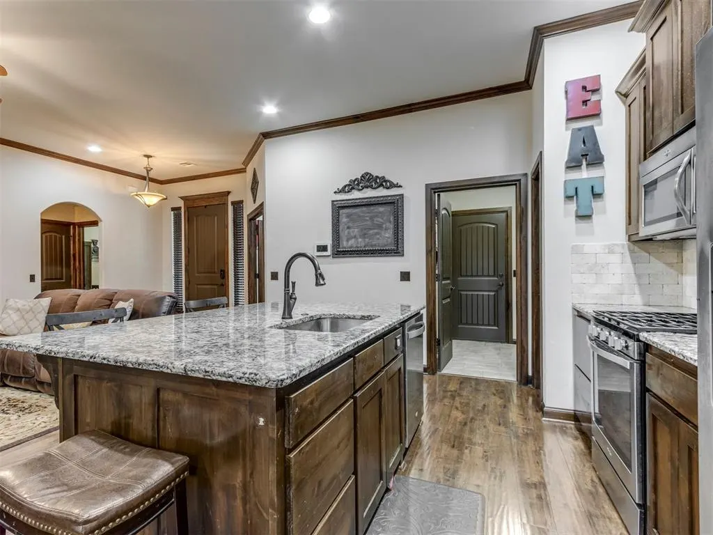 Photo 15 — 4725 Rosewood Court, Noble, OK 73068