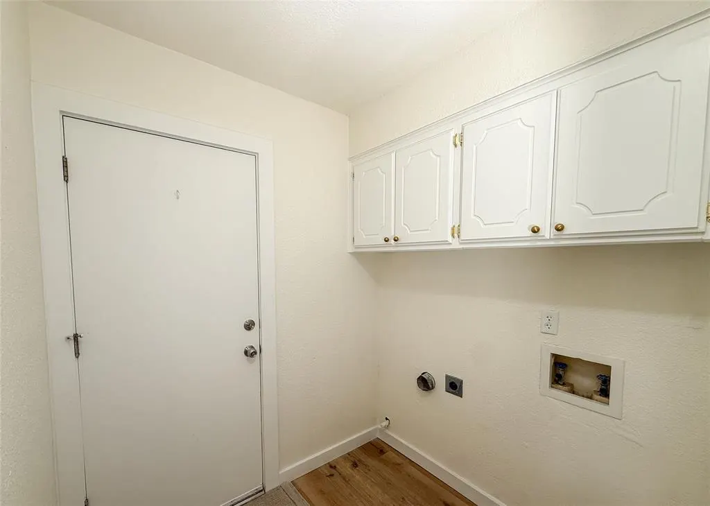 Photo 13 — 117 N Grand Fork Drive, Edmond, OK 73003