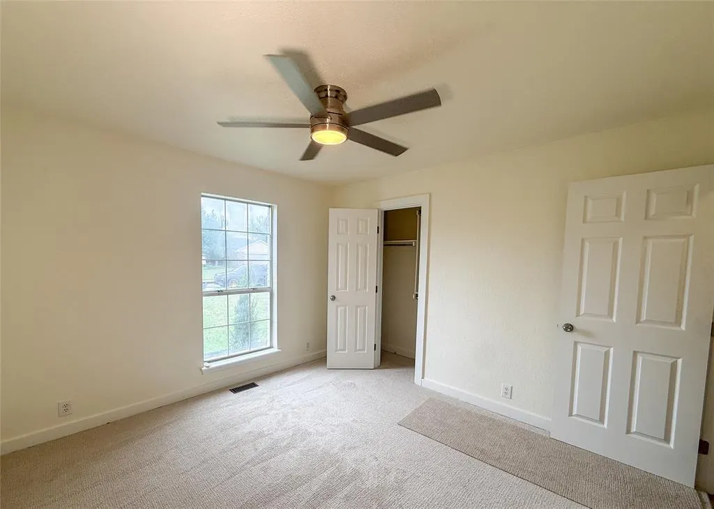 Photo 18 — 117 N Grand Fork Drive, Edmond, OK 73003