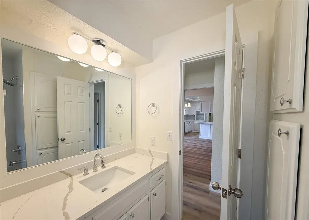 Photo 19 — 117 N Grand Fork Drive, Edmond, OK 73003