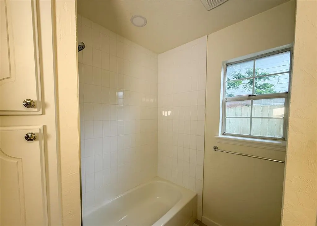 Photo 20 — 117 N Grand Fork Drive, Edmond, OK 73003