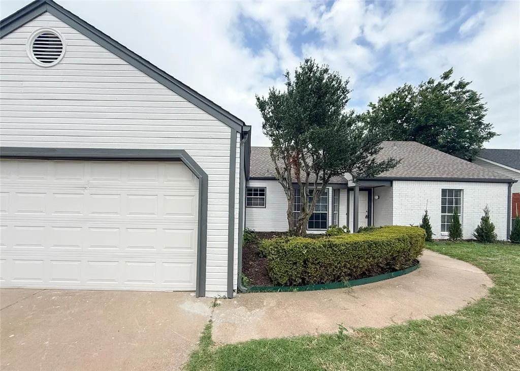 Photo 24 — 117 N Grand Fork Drive, Edmond, OK 73003