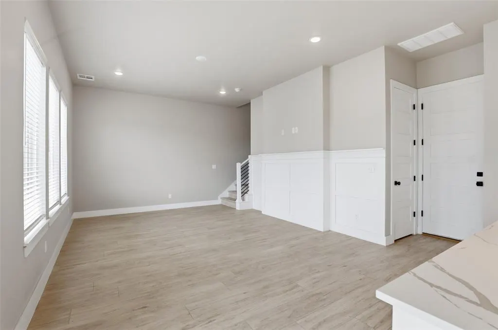 Photo 12 — 2616 Crescent Avenue, Oklahoma City, OK 73120
