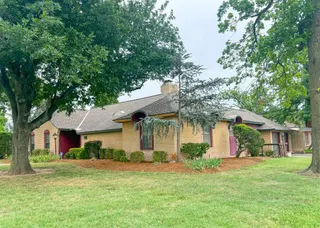 Sold home at 1816 Huntington Avenue